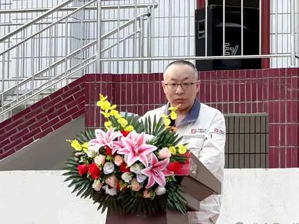 93届优秀毕业生闫伟强