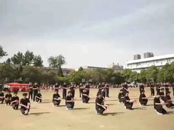 学校第39届运动会开幕式