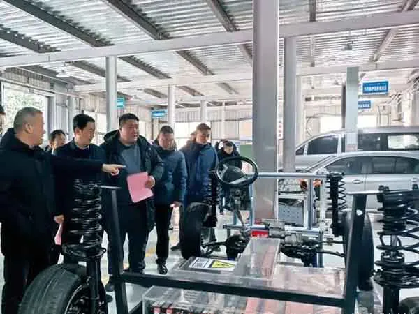 启航新程，共赴未来 | 我校高技能人才培训基地(锐创工匠·洛阳基地)项目正式启动