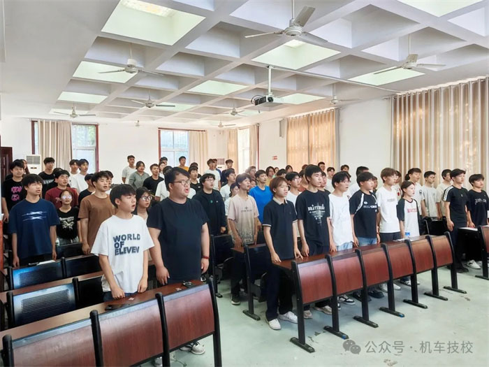 挺膺担当砺青春，奋楫扬帆启新程4