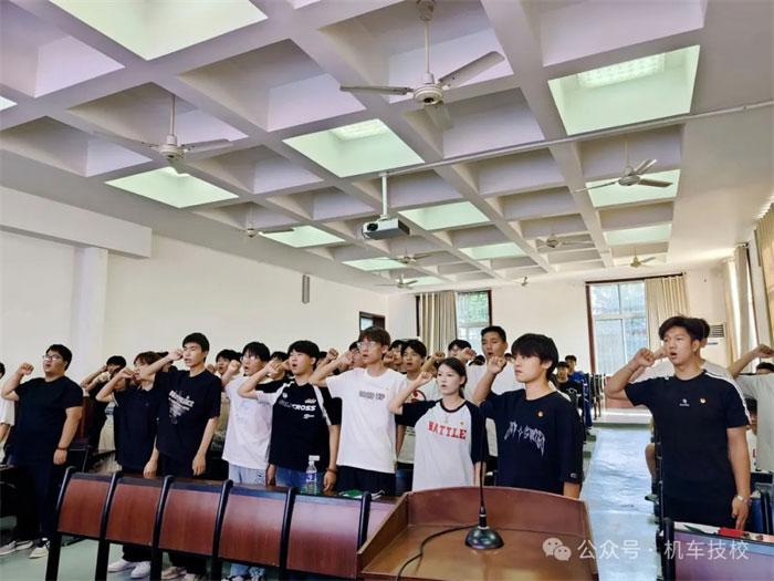挺膺担当砺青春，奋楫扬帆启新程7