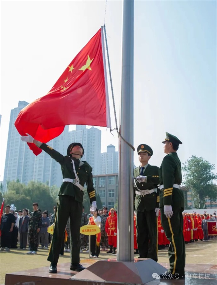 上技师学院，拿双证，开启多彩人生1