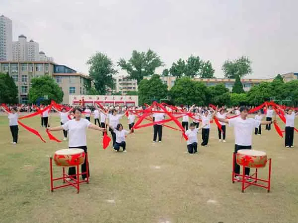 教职工表演